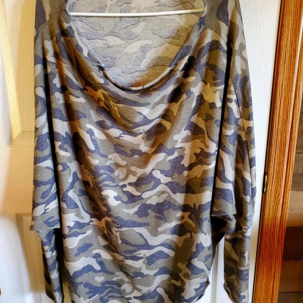 New never worn. Camo